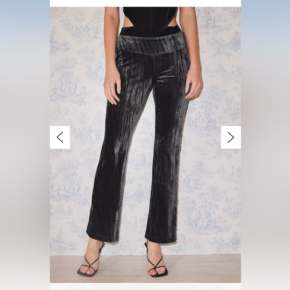 Kimchi Blue Gray Boot Cut Pants